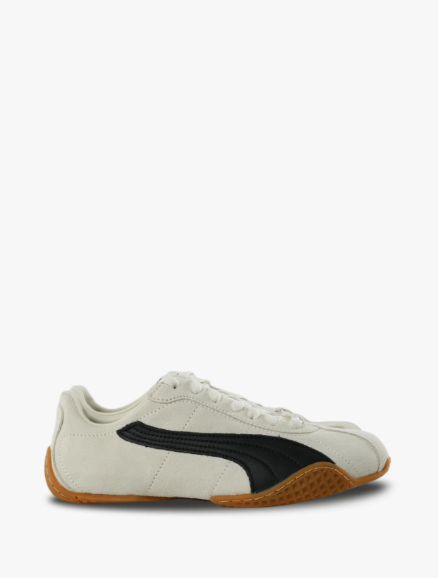 PUMA Cream & Black Gum-Sole Low-Top Sneakers
