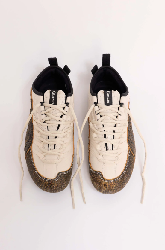 PUMA Cream & Brown Textured Low-Top Sneakers