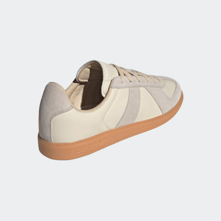 adidas Retro Low-Top Sneakers - Cream & Light Gray