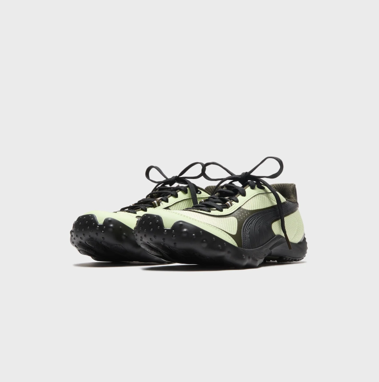 PUMA Pale Green & Black Sculpted-Sole Sneakers